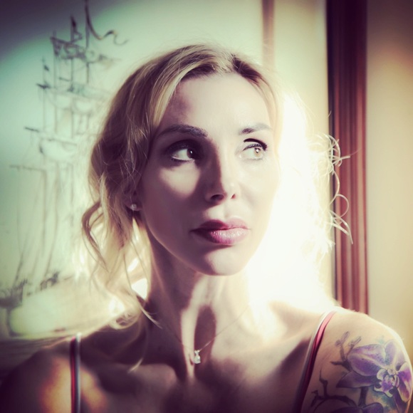 Meet your Posher, Cherie - Picture 5 of 8